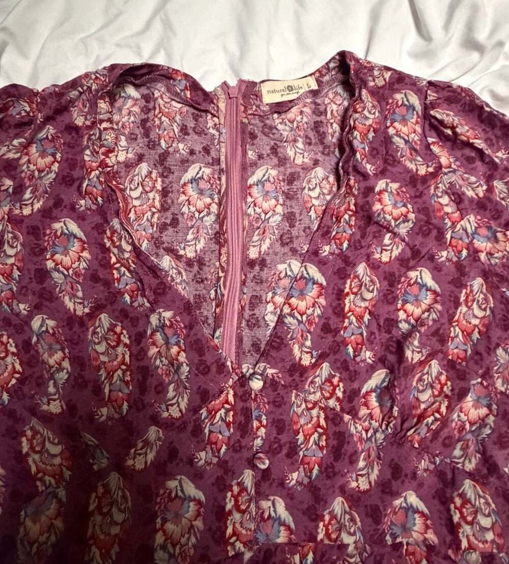Natural Life Evangeline V-Neck Maxi Dress in Purple Floral Paisley size L
